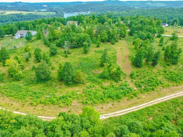 23 Green Meadow Ln, Mount Vernon, KY 40456