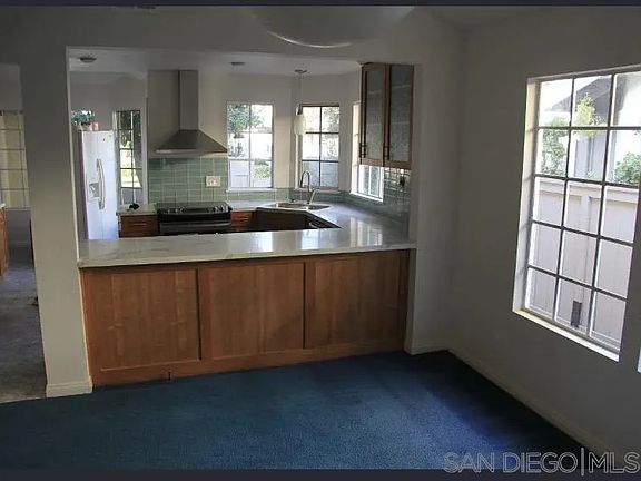 3rd image of 568 Rockport Ct