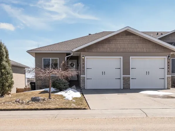 3907 W 75th St, Camrose, AB T4V 4C1