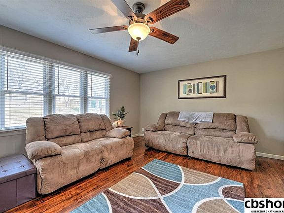 5th image of 7443 James Ave