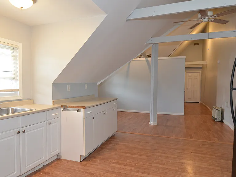 641 Alder St #3 — Photo 13