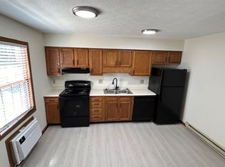 1520 Hawk Cir APT B, Troy, OH 45373