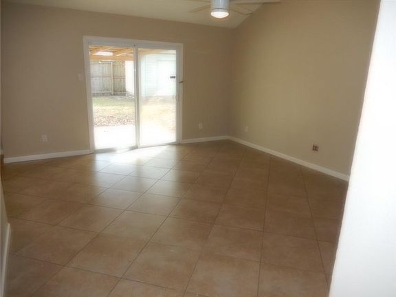 2nd image of 10107 Woodstock Dr