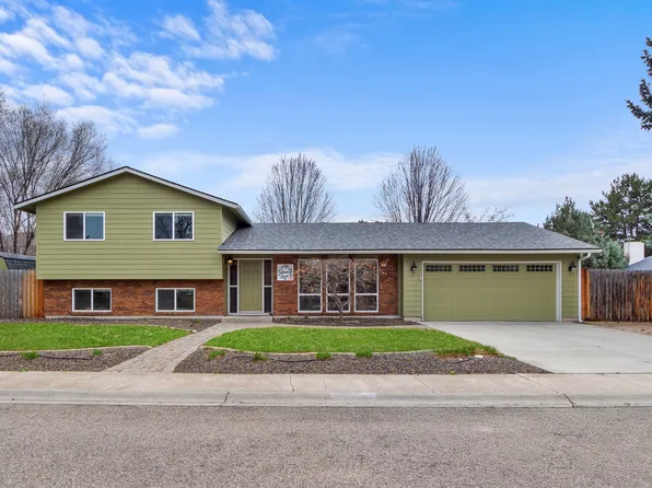 1897 E Quincy Dr, Boise, ID 83706