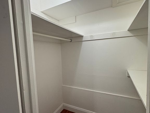 5th image of 85-18 60th Dr Floor 1