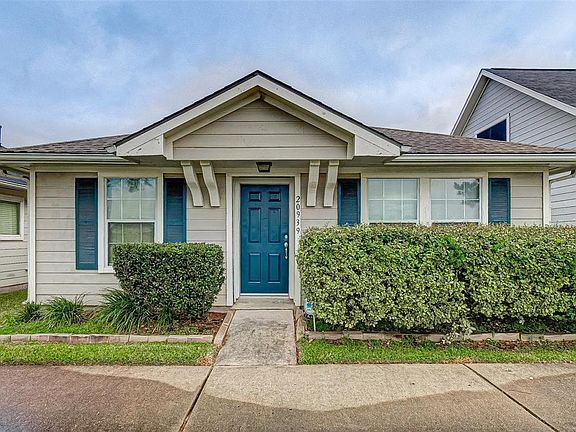 3rd image of 20939 Young Meadows Way