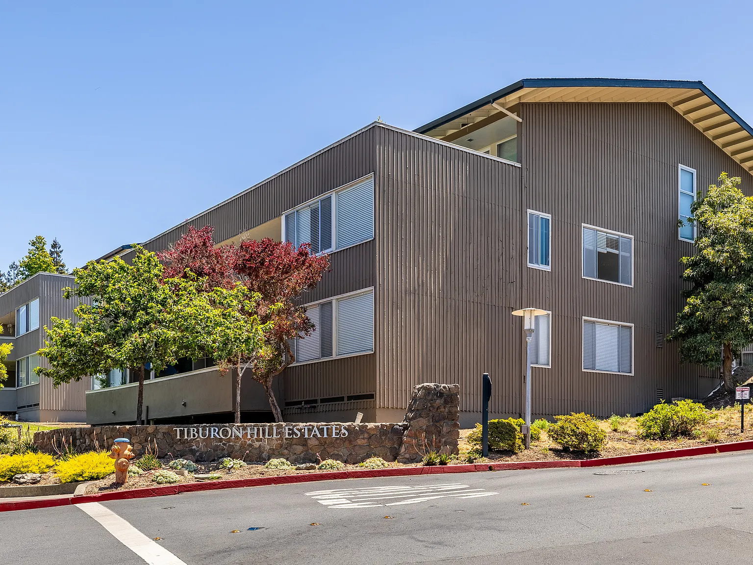 Tiburon Hill Estates — Photo 3