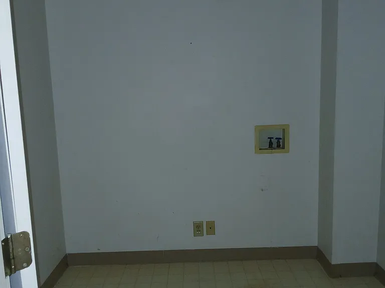 304 College Park Dr #1S — Photo 7