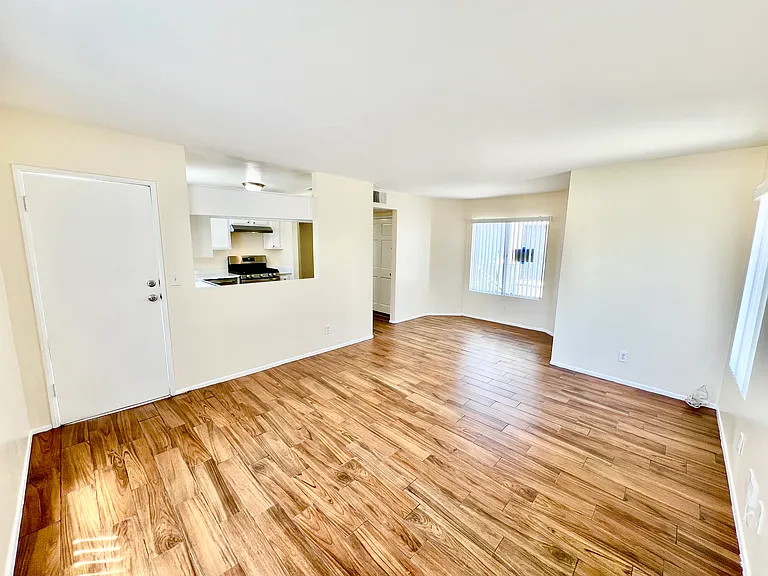 2916 E South St #2 — Photo 6