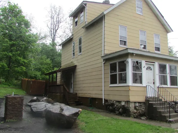 95 W Van Ness Street, Newburgh, NY 12550