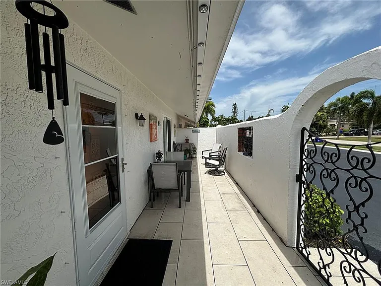 1435 Curlew Ave #1 — Photo 17