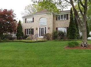 9 Audrey Dr, Johnston, RI 02919