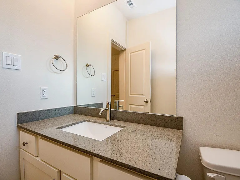 9444 Kerrwood Ln — Photo 22