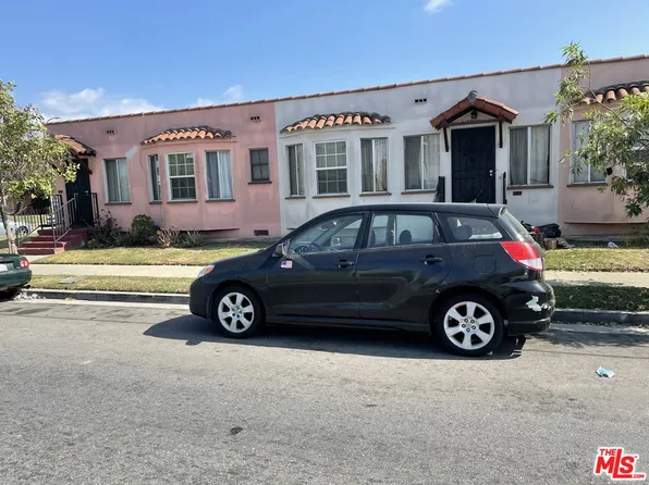 2150 W 62nd St, Los Angeles, CA 90047