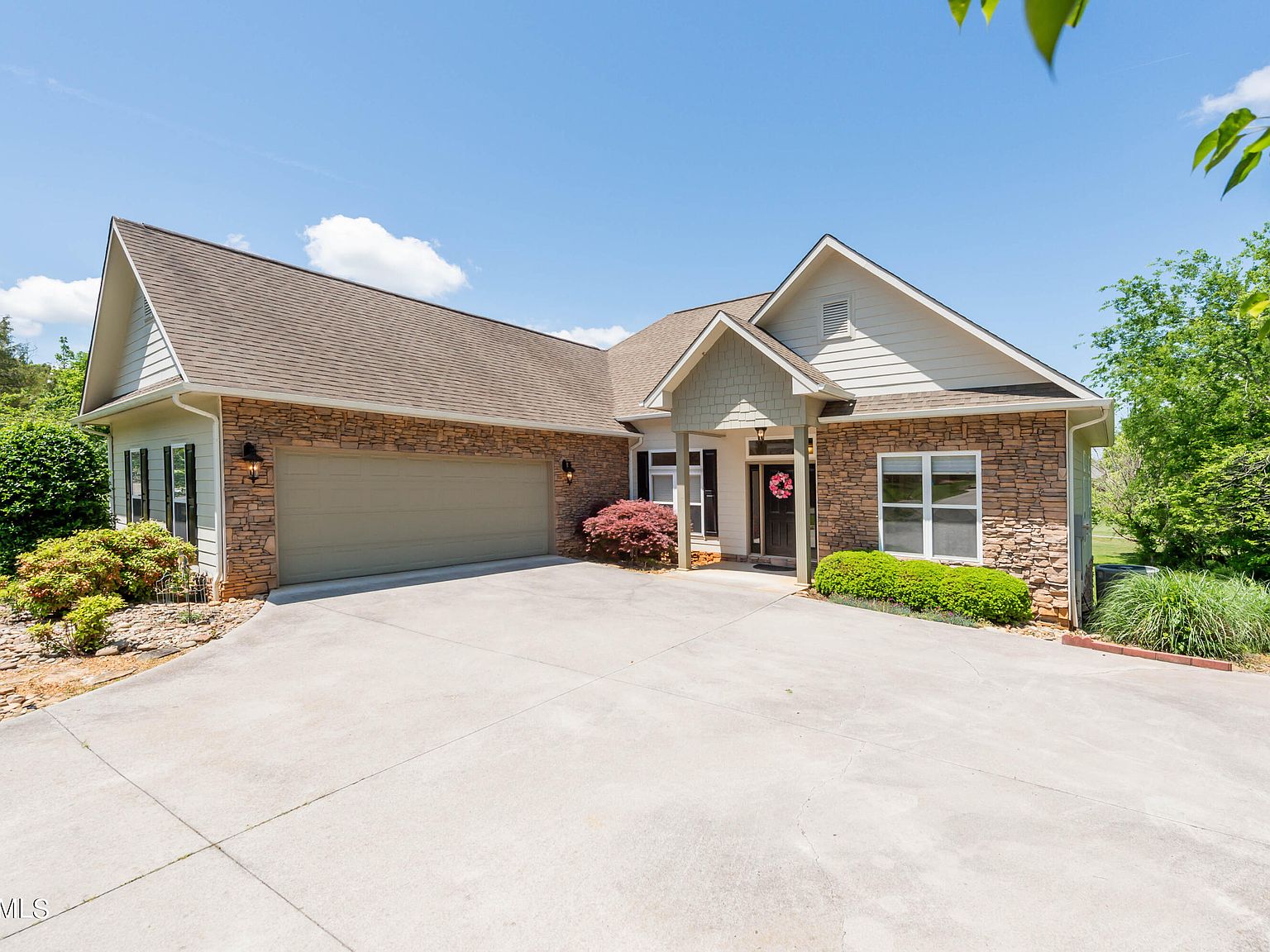 114 Dudi Trl, Vonore, TN 37885 Zillow