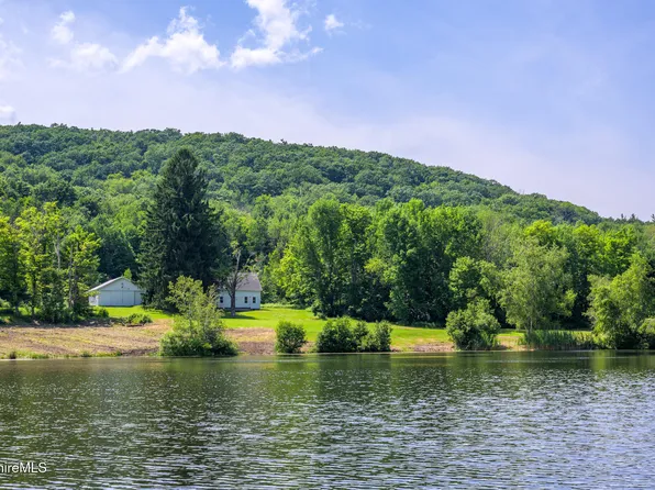 105 Norton Rd, Austerlitz, NY 12017