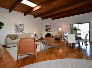 679 Callecita Jicarilla, Santa Fe, NM 87505