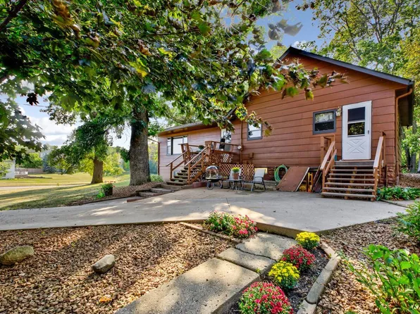 1748 NW 69th St, Medford, MN 55049