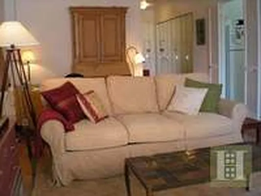 Rented by Owner | media 4