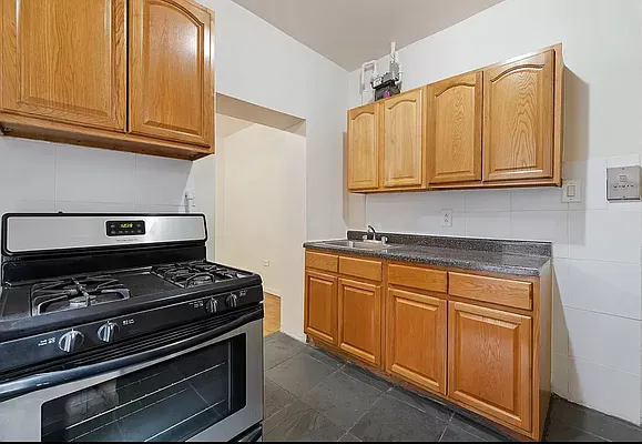 Rented by REAL New York | media 9