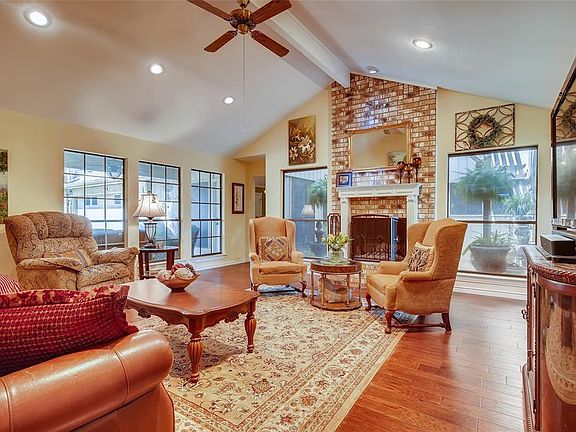 3rd image of 3606 Danbury Dr