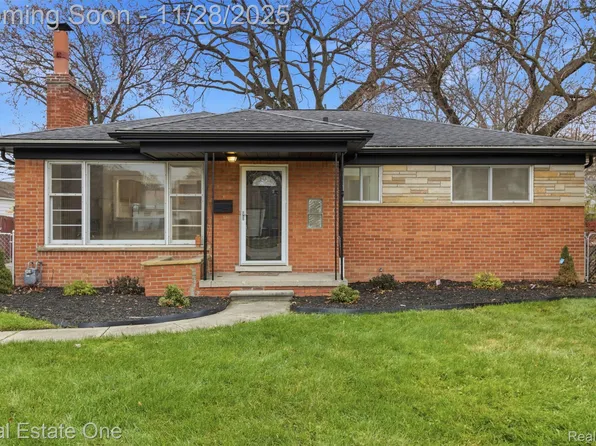 31417 Marquette St, Garden City, MI 48135