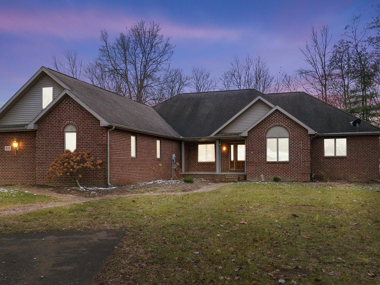 515 S Flint St, South Whitley, IN 46787 MLS 202345253 Zillow