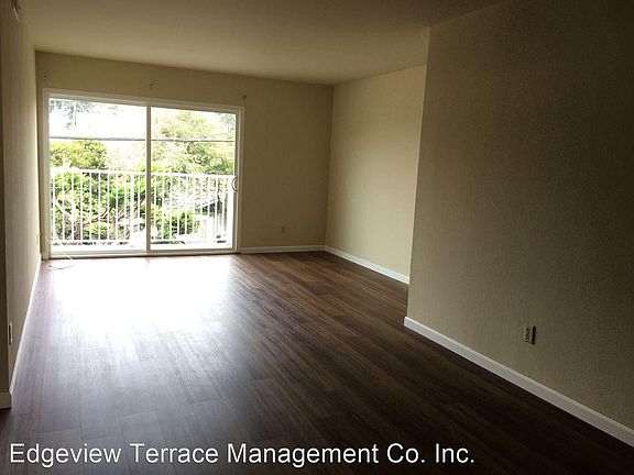 3rd image of 87 Th St #1