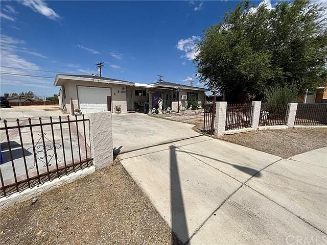 1st image of 16152 Del Norte Dr
