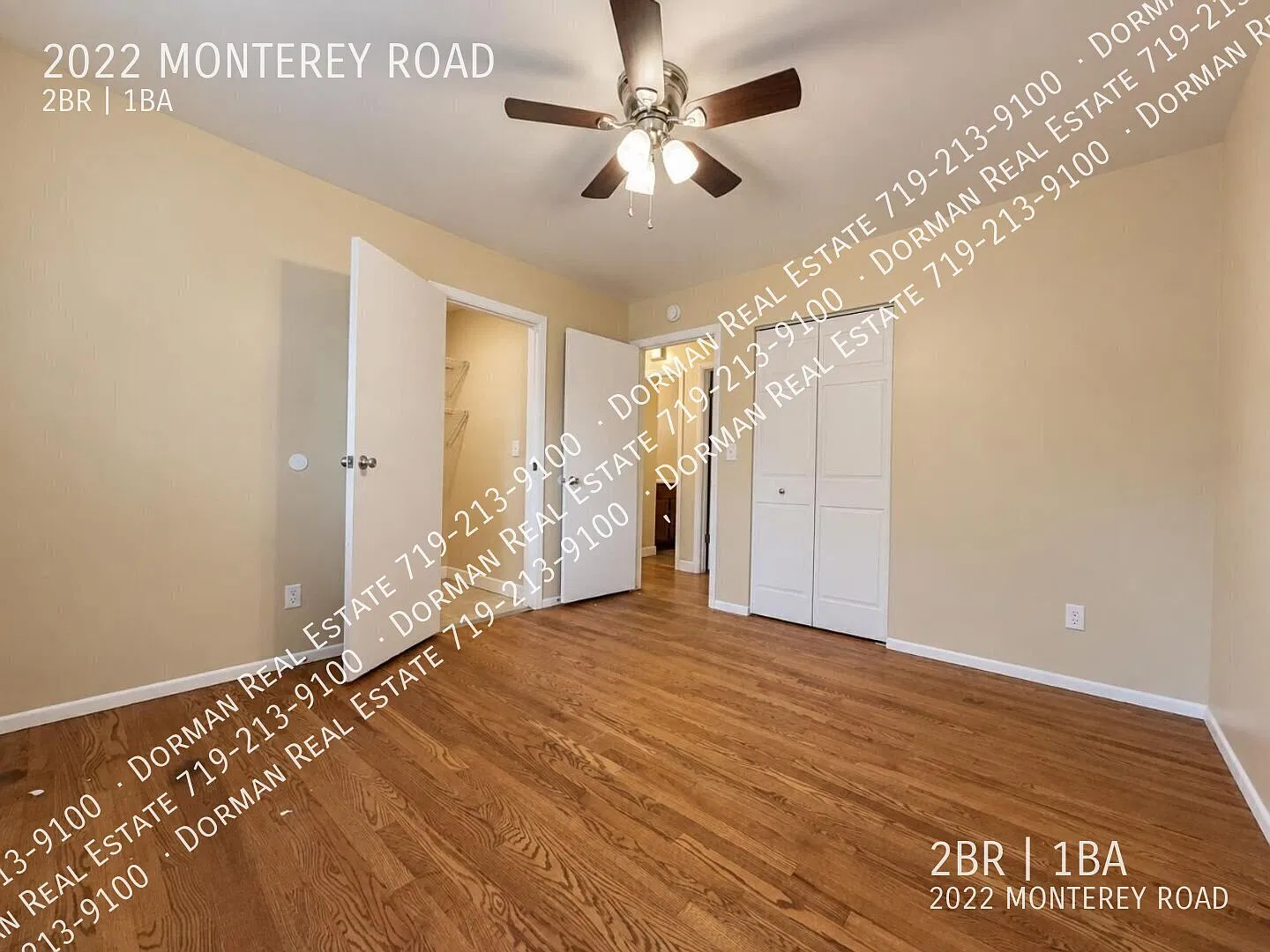 Updated 2 Bedroom Home With Large Fenced Yard — Photo 3