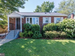 5029 Mangum Rd, College Park, MD 20740