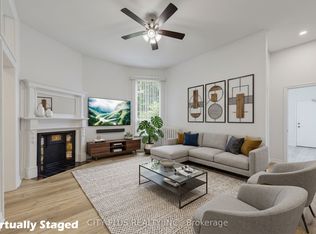 107 Spadina Rd #1, Toronto, ON M5R 2T1