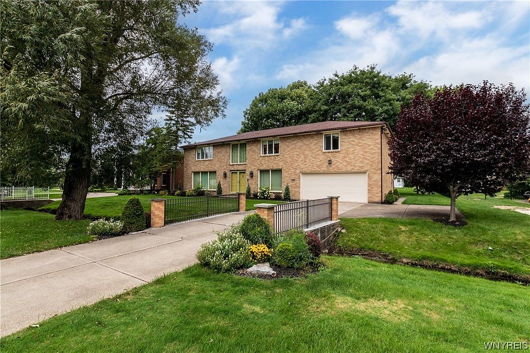 238 Dan Troy Dr, Williamsville, NY 14221 Zillow