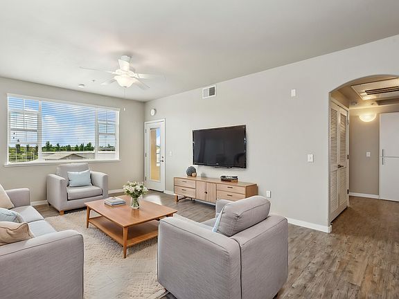 3rd image of 7640 W Stockton Blvd #342