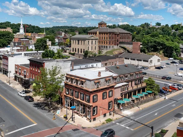 101 Northampton St APT 5, Easton, PA 18042
