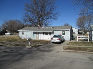 946 W Dawes Ave, Lincoln, NE 68521