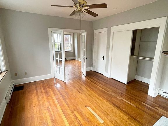 5th image of 1750-1752 Barr Ave