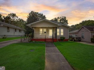 146 Spring St, Newnan, GA 30263