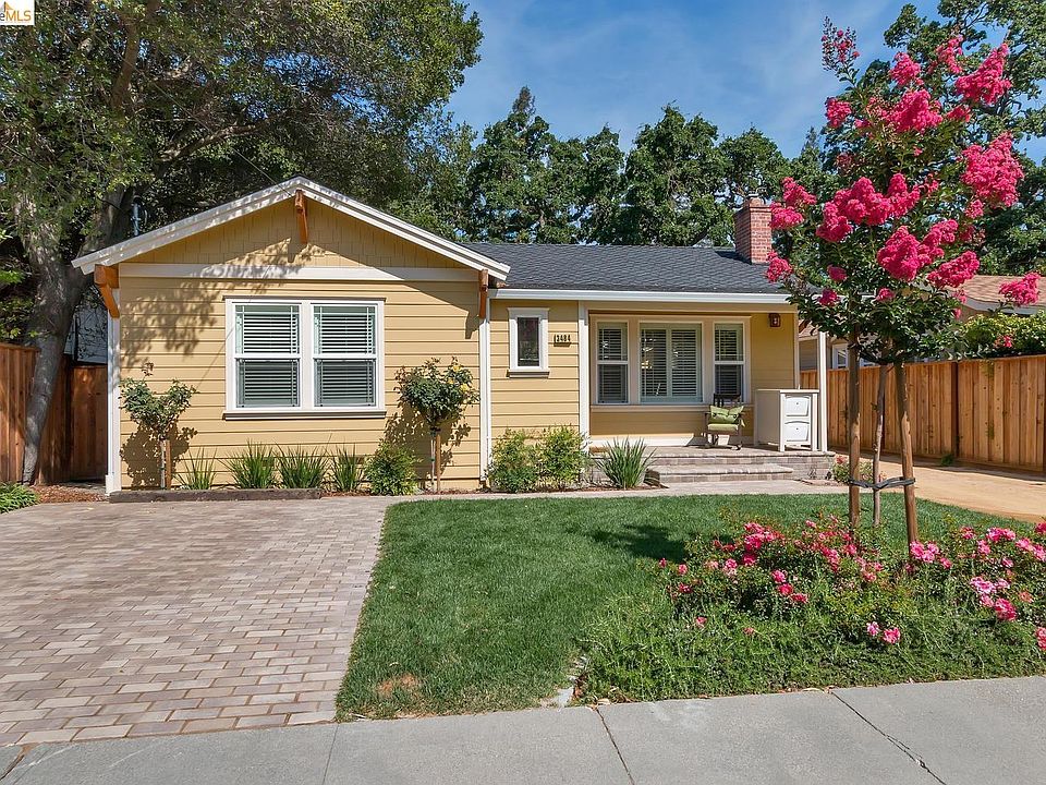 1st image of 3484 Moraga Blvd