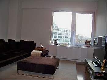 3rd image of 4427 Purves St APT 6B