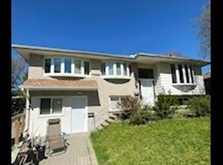 424 Tamarack Dr #1, Waterloo, ON N2L4G6