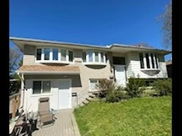 424 Tamarack Dr Room 3, Waterloo, ON N2L 4G6