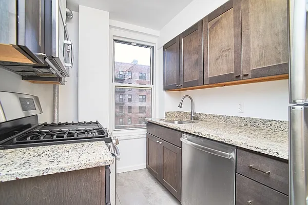 Rented by Living New York | media 6