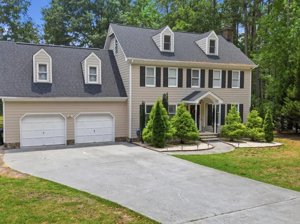 101 Hartland Ct, Raleigh, NC 27614