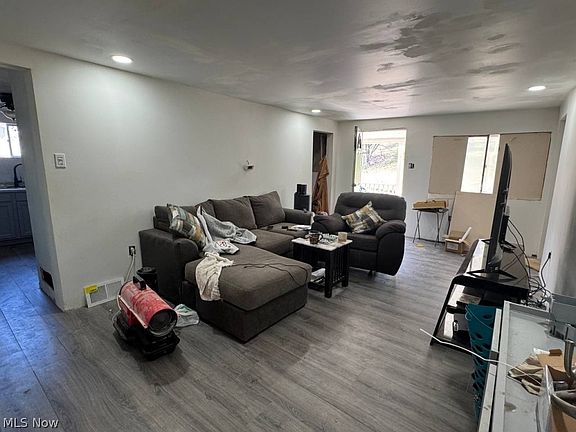 4th image of 39775 Rosemary Camp Rd