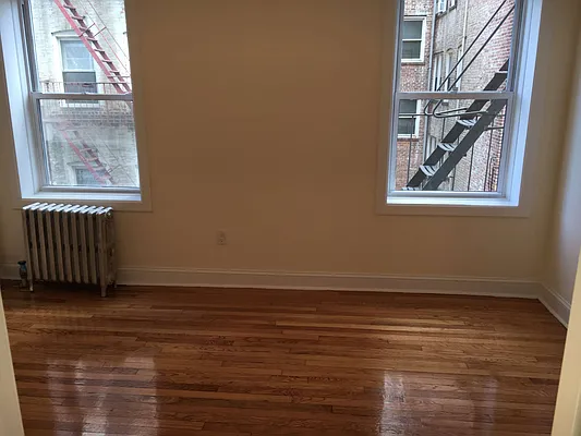 Rented by Jose Mendez, LREB | media 19