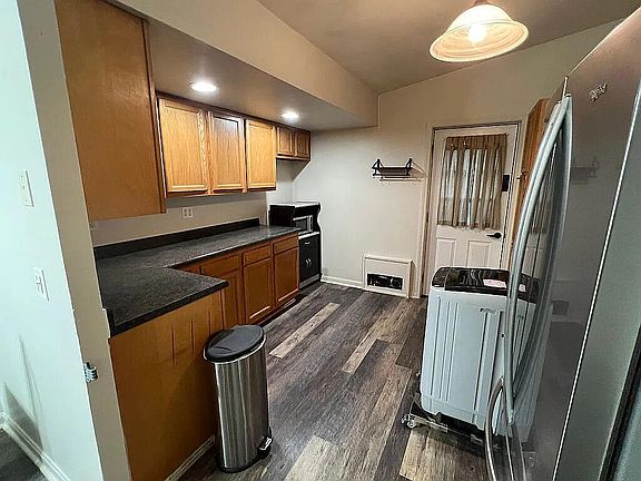 4th image of 2428 S 14th St