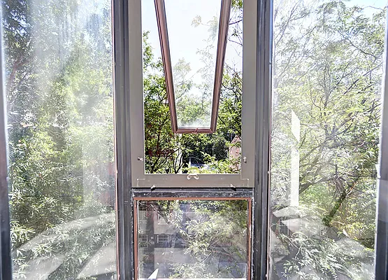 Rented by Urbane Brokerage | media 15