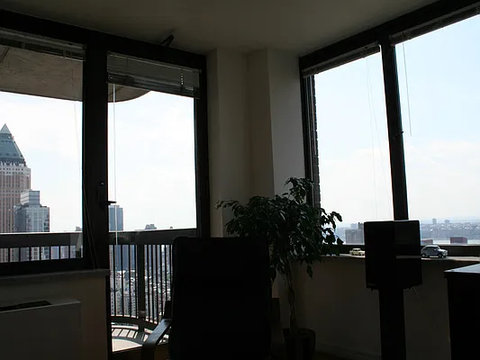 Rented by Sotheby's International Realty | media 51