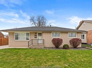 2615 Turner Rd, Windsor, ON N8W3L4